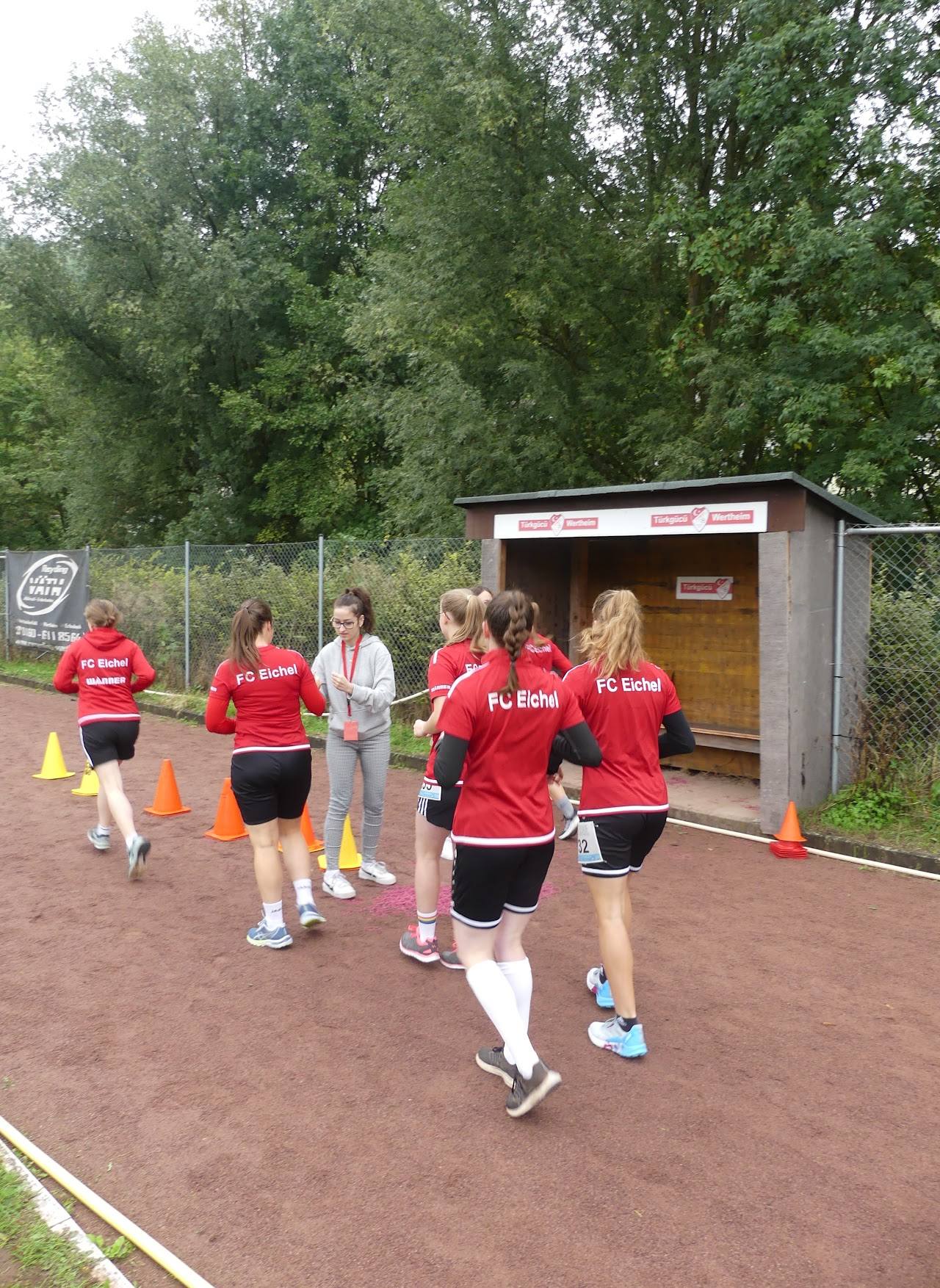 Bild vom 13. Benefizlauf im Jahr 2022. Dies ist das 41. Bild.